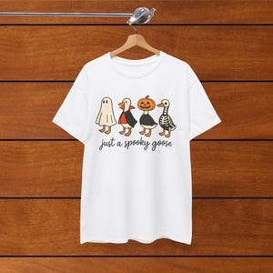 Spooky Goose Halloween PNG: Funny Retro Horror Design (Digital Download
