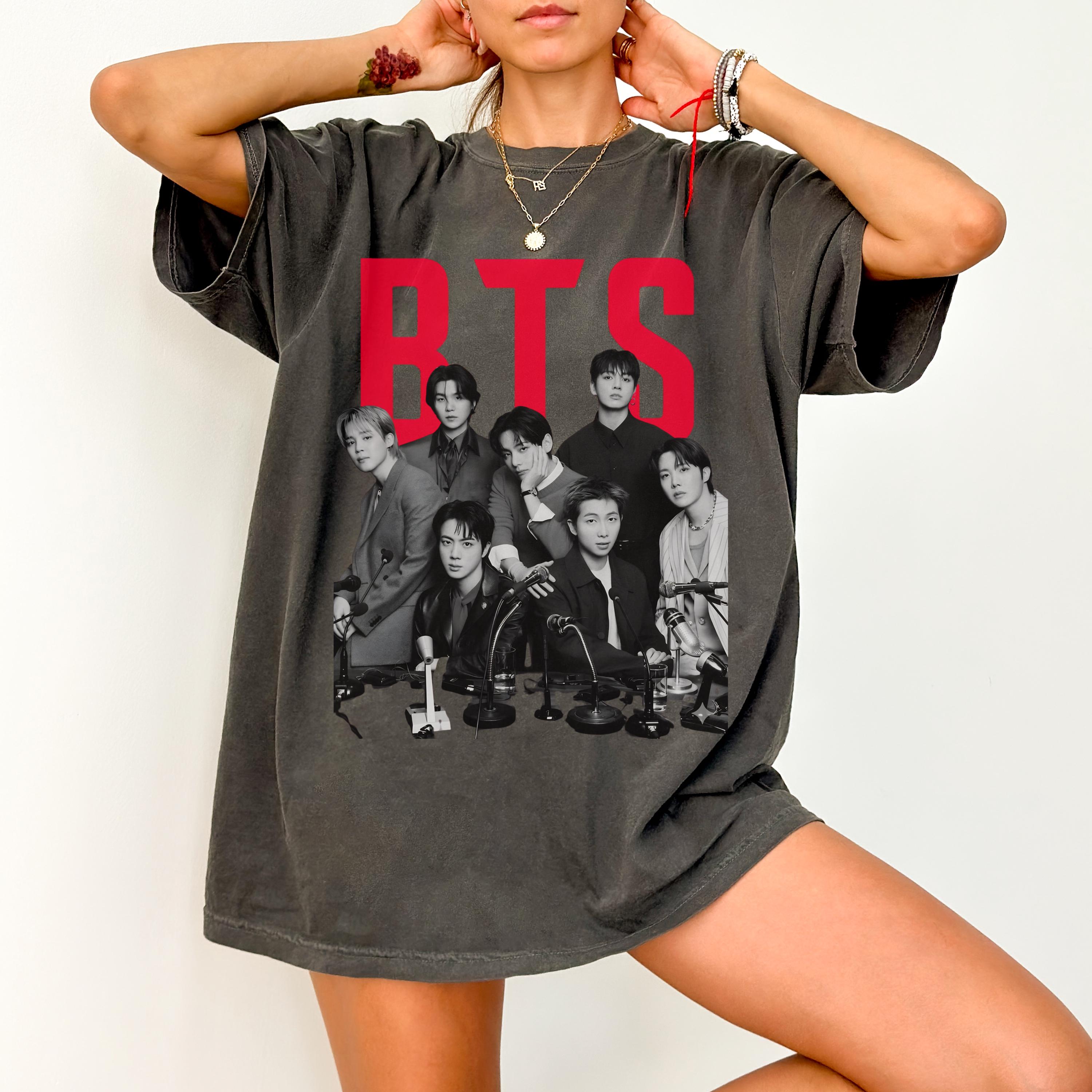 BTS Tシャツ メンバー プリント　Mサイズ Bts t shirt - Etsy 日本
