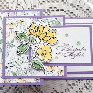 Tarjeta del Día de la Madre // Tarjeta Stampin Up // Tarjeta alegre // Tarjeta de flores // Tarjeta plegable en Z // Tarjeta plegable elegante // Tarjeta de felicitación hecha a mano