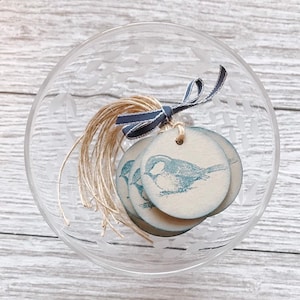 Fait main | oiseau vintage | Bleu vintage | Etiquettes circulaires | Lot de 12 | Expédition incluse