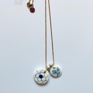 Porcelain pendant necklace