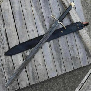 Viking Sword, Damascus Sword ,Hand Forged Sword, Long Sword, Sword, Real Sword, for Viking Costumes, Gift for Groomsmen, Wedding Gift Sword