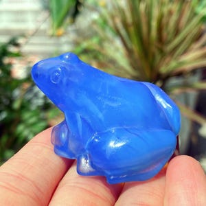 blue opalite Frog,Quartz Crystal Frog,Frog Carving,Crystal Animal,,home decoration,mineral specimen,Crystal healing, 1PC