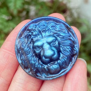 Labradorite Lion Skull: Natural Carved Crystal Animal, Home Decor