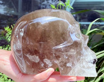 マダガスカル、アンバンジャ、アンテテザンバト産のクォーツ上の