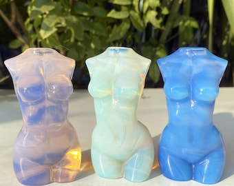 Vrouwelijk handopalietmodel, kwartsmodel, kristallen sculptuur, mineraalmonster, genezing, 1PC