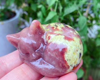 Hand Carved Sesame Stone Sleeping Cat: Crystal Healing Gift