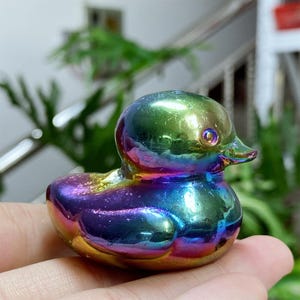 Natural Titanium Rainbow Cute Duck Carved,quartz crystal Duck,Crystal animal，mineral specimen,Crystal healing,Crystal gifts 1PC