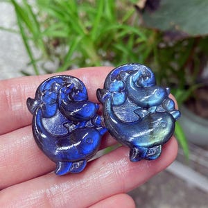 Natural labradorite dolphin,Crystal dolphin,Crystal animal,Crystal dolphin Sculpture,,Home Decoration,Reiki Healing,Crystal Gifts 1pc