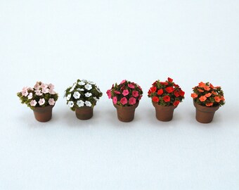1/24th scale flowers for Busy Lizzies or Impatiens  Paper Flower Kit, pots not included
