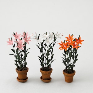 1/24th Lily Paper Flower Kit for 1/2” scale Dollhouses, Florists and Miniature Gardens