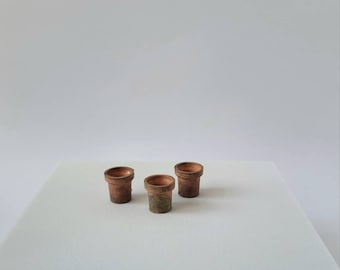 Set of 3 1/24th scale handpainted flower pots