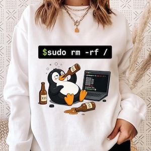 Maglietta Sudo Rm Rf Slash, Maglietta divertente con pinguino Linux, Maglietta umoristica per programmatori, Maglietta con meme di programmazione, Idea regalo per sviluppatori, Maglietta scherzosa per amministratori di sistema
