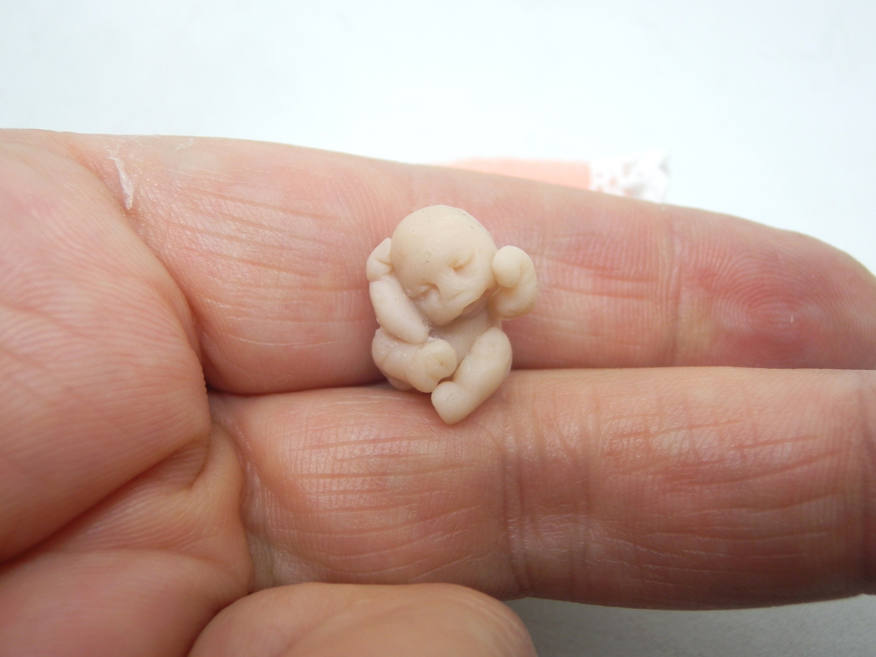 Ooak Micro New Born 1 inch Sculpt by hand unique piece Dolls collectible fairy dolls polymer clay dolls
