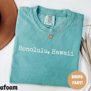 Comfort Colors® Honolulu Hawaii Shirt, Retro Island Tee, Tropical Travel Shirt, Vintage Tee, Trendy USA Shirt, Aloha State Tee, Beach Tee