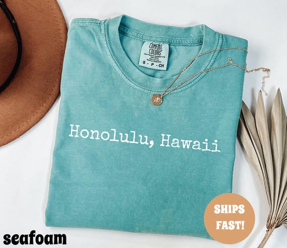 Comfort Colors® Honolulu Hawaii Shirt, Retro Island Tee, Tropical Travel Shirt, Vintage Tee, Trendy USA Shirt, Aloha State Tee, Beach Tee
