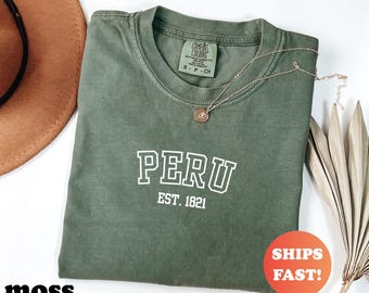 Comfort Colors® Peru EST 1821-skjorta, vintage Peru-t-shirt, retro lantlig t-shirt, trendig grafisk topp, peruansk kulturarvs-reseskjorta med grafisk design