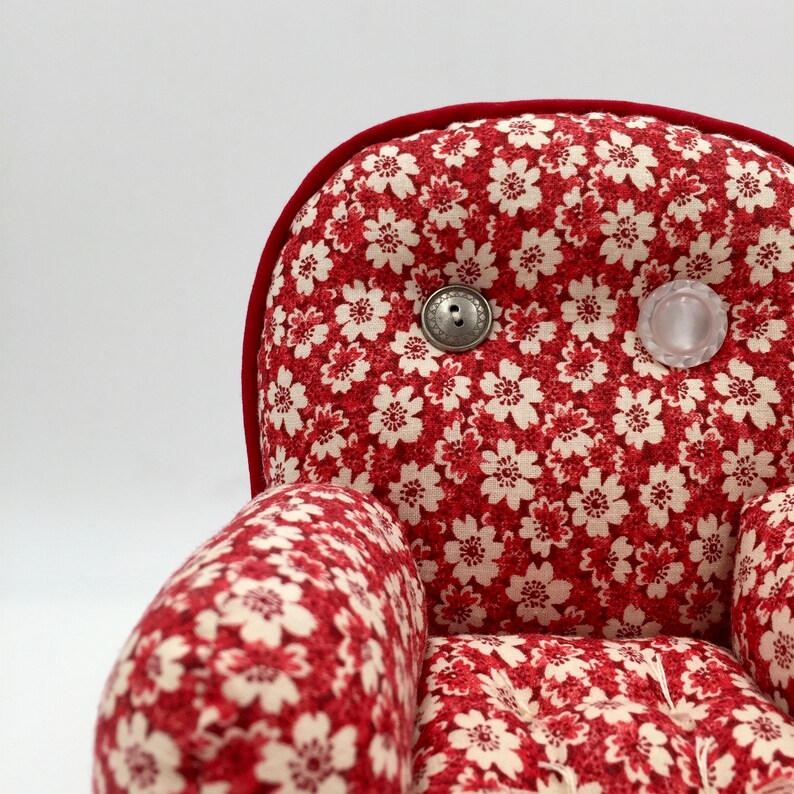 Red Flowered Pincushion Chair Etsy