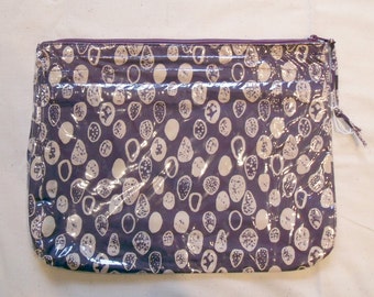 Medium Burgundy egg print washbag