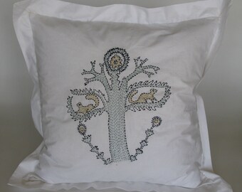 Embroidered Squirrel Tree Oxford Cushion Pillow