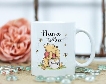 Kubek „Babcia i pszczoła”, słodki miś i pszczoły – prezent na ogłoszenie ciąży dla babci, prezent na baby shower, ręcznie robiony ceramiczny kubek dla babci