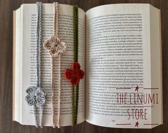 Crochet Flower Bookmark Trio – Handmade Floral Bookmarks, Set of 3 for Book Lovers