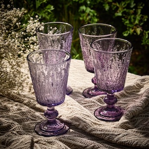 Embossed Purple Wine Goblets Vintage Style Lavender Glassware Wine Glass Set 295ml