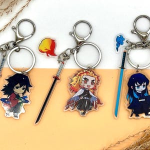 Personaliesierter Demon Slayer Anime Schlüsselanhänger | Cooles Geschenk | Customizable Demonslayer Keychain Gift | Kyojuro Tanjiro Giyu etc