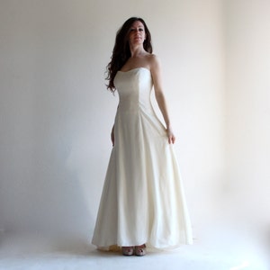 Raine Loire in wedding dress (@PinnaDraws [me]) : r/FinalFantasyVIII