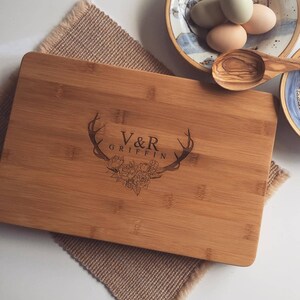 Floral Antlers Custom Butcher Block / Wood Chopping Board Personalized with Your Text for a perfect Housewarming Gift or Wedding Present image 2