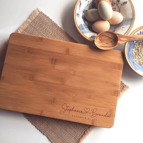 Minimalist Custom Cutting Board, Personalized Charcuterie Board, Engraved Chopping Block, Wedding Gift, Engagement Gift, Anniversary Gift