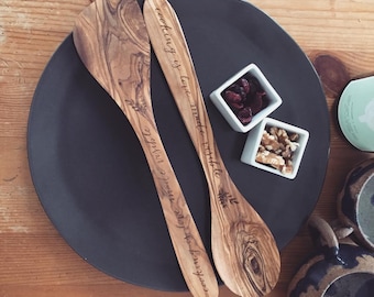 Ensemble de cuillère personnalisé Cuillère et spatule Ensemble cuillère en bois Spatule en bois personnalisée Cuillère en bois Cadeau de mariage Cadeau de fiançailles Cadeau de pendaison de crémaillère Cadeau