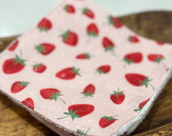 Strawberry Dishcloths for Washing Dishes, Kitchen Towels, Strawberries Dish Cloths, Cloth Wipes, Handmade, Set of 4, Ready to Ship