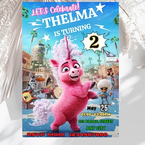 以下が含まれることがあります： 映画「シング2」のピンクのユニコーンのキャラクターが描かれた誕生日招待状。招待状には「Let's Celebrate! Thelma is turning 2」と記載されており、パーティーの日時が記載されています。