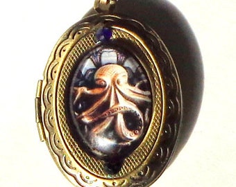 SALE, Octopus Cameo, Locket Necklace, Glass Capped Portrait, Lady's Gift, Steam Punk, Vintage Style Locket, Edwardian Fantasy