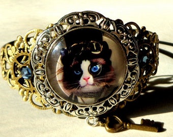 Steampunk Cat, Cuff Bracelet, Steam Punk Goth, Cat Cuff, Dark Metal Noir, Goth Jewelry, Neo Victorian Jewelry