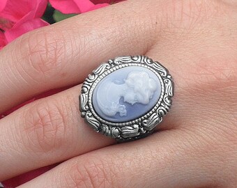 Blue Lady, Resin Cameo Ring,Victorian Style,Dark Metal Noir,Edwardian Fantasy,Steam Punk Goth,Adjustable Gunmetal Ring,Gothic Jewellry