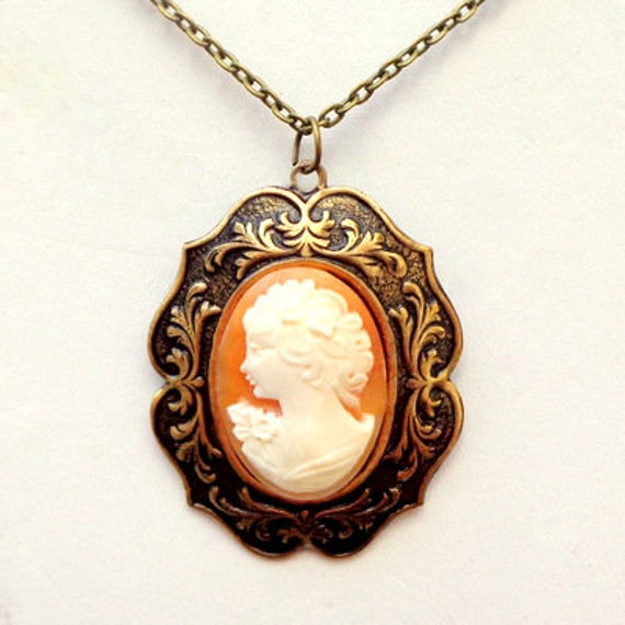 Hand Carved Conch Shell Cameo, Victorian Necklace, De… - Gem