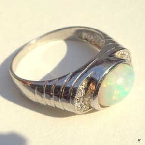 Sz 8, Ethiopian Opal, Sterling Silver, Natural Gemstone, Edwardian Style, Peach, Green, Yellow Color Play Opal image 4