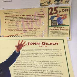 Puede incluir: Imagen promocional con materiales de Guinness. Incluye un cuestionario, un cup&oacute;n de 25p de descuento en un paquete de cuatro Guinness Original y una biograf&iacute;a de John Gilroy, ilustrador publicitario.