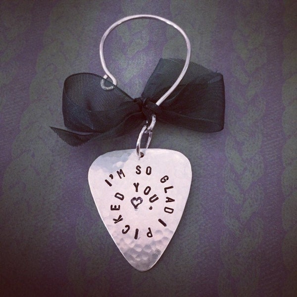Guitar Pick Ornament - PERSONALIZED - Gift Topper - Custom Plectrum - Functional Gift - Decoration - Tree Ornament, Gifts for Him