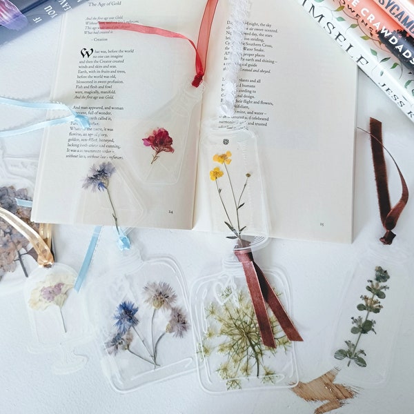 Pressed Flower Bookmark