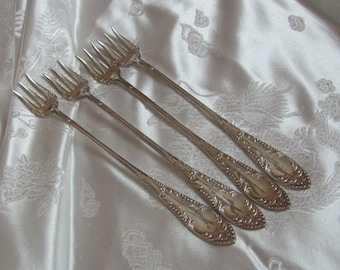 Set of 4 Fancy Ornate Silver Plate 3 Prong Forks Crab Seafood Olive Oyster Shell Fish Cocktail - Bancroft 1915 Pattern Rare