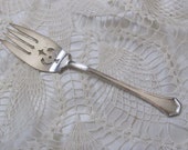 Silver Plate Pastry Large Serving Fork - Sierra 1914 Pattern - Reed Barton