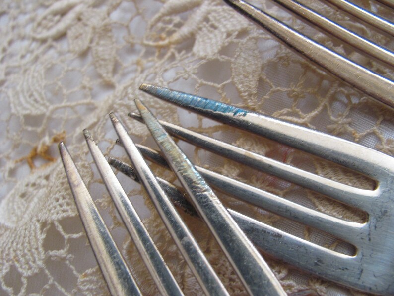 Victorian Rose Pattern 6 Antique Silver Plate Dinner Forks