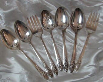 Evening Star Pattern // 7 Silver Plate Large Serving Spoons & Forks - Community  - No mono