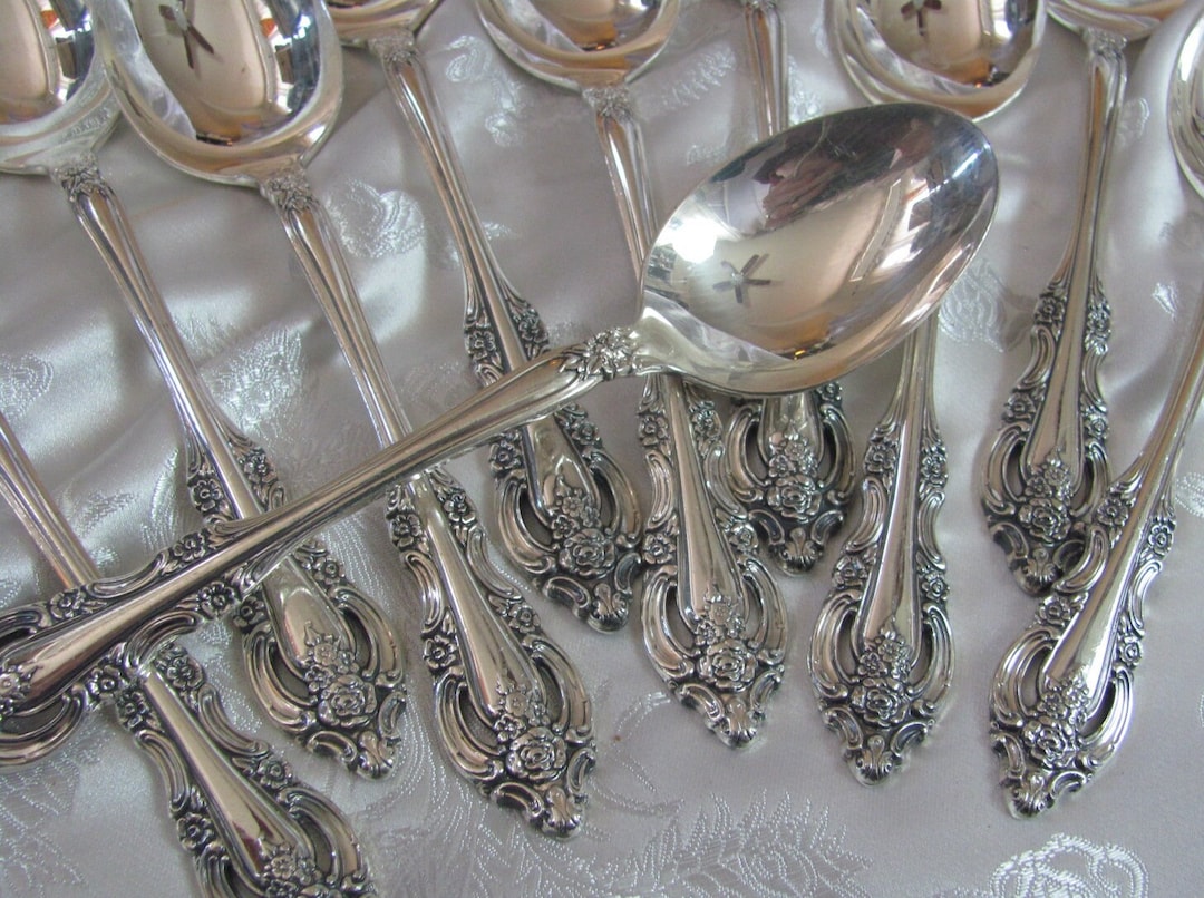 Silver Artistry Pattern // Set of 10 Vintage Silver Plate Tablespoons ...