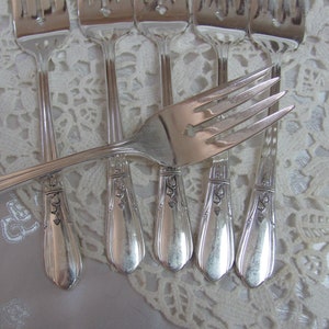 Countess II 1939 Pattern // 6 Vintage Silver Plate Salad Dessert Forks - SImeon George // Vintage Antique Flatware Silverware