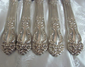 Festivity Tiger Lily Knives - Set of 5 Silver Plate Hollow Handle Dinner Knives 9.5" -  Reed & Barton // Silverware Flatware Cutlery