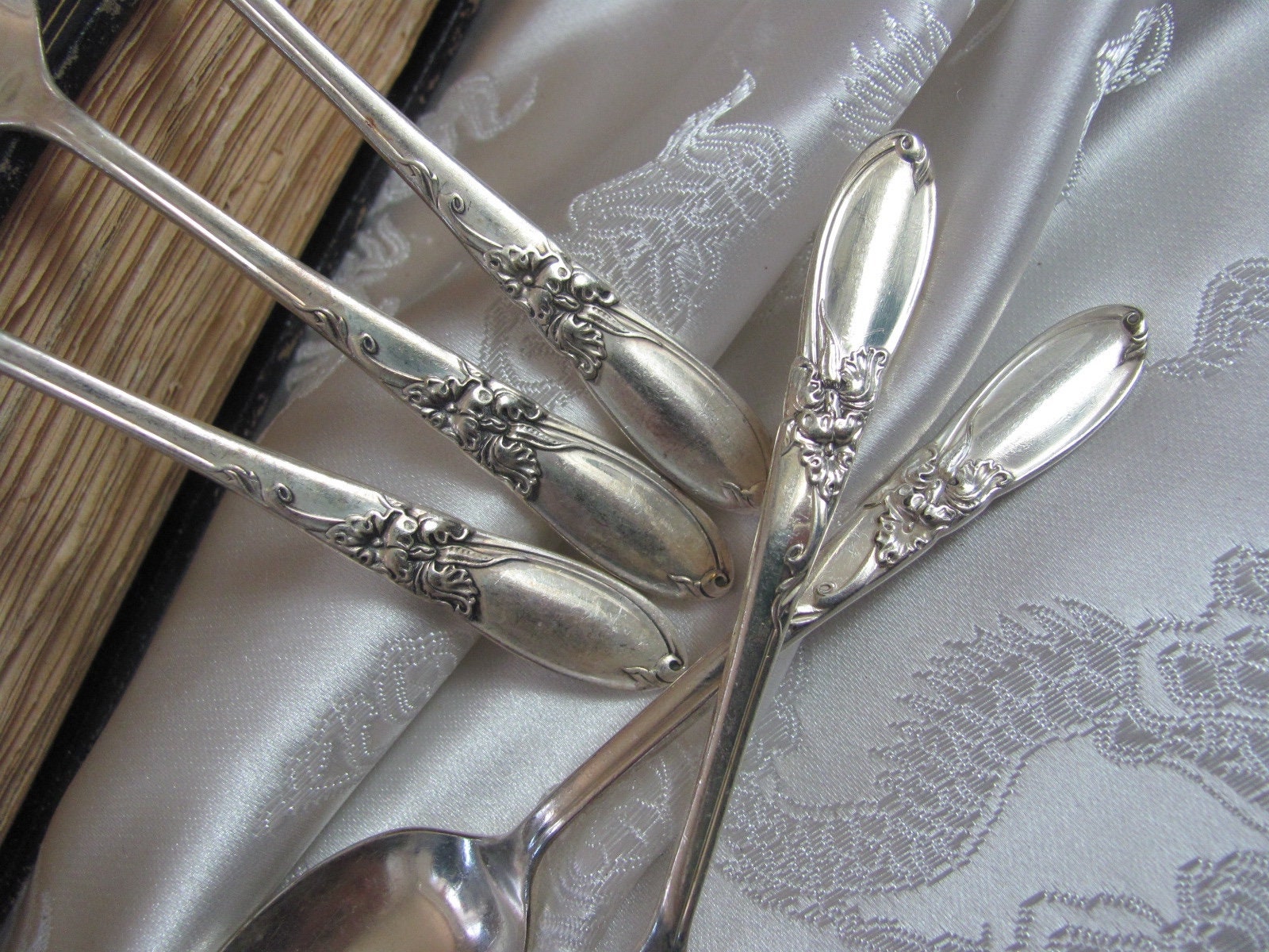 White orchid sales silverware